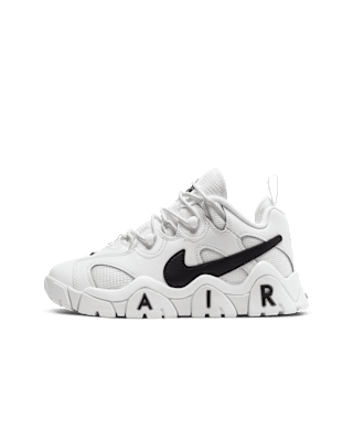 Nike Air Barrage Low Older Kids' Shoe. Nike SI